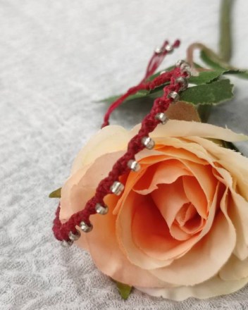 11  βραχιολι κοκκινο (1)